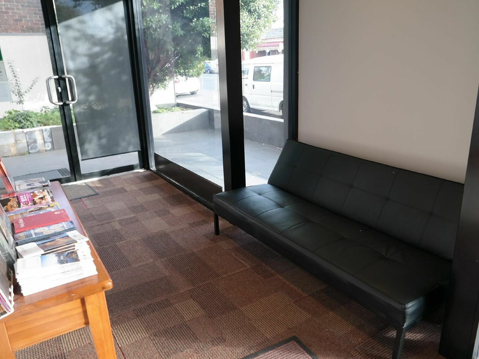Parkville Place Serviced Apartments Melbourne City Exterior foto