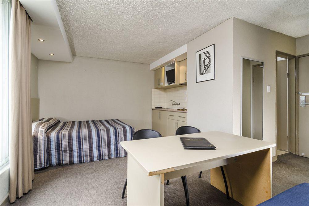 Parkville Place Serviced Apartments Melbourne City Exterior foto
